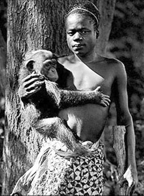 Figure 1. Evolutionary belief was the motivation for forcing Ota Benga into a monkey’s cage as an exhibit in a zoo. Photo taken in the fall of 1906.